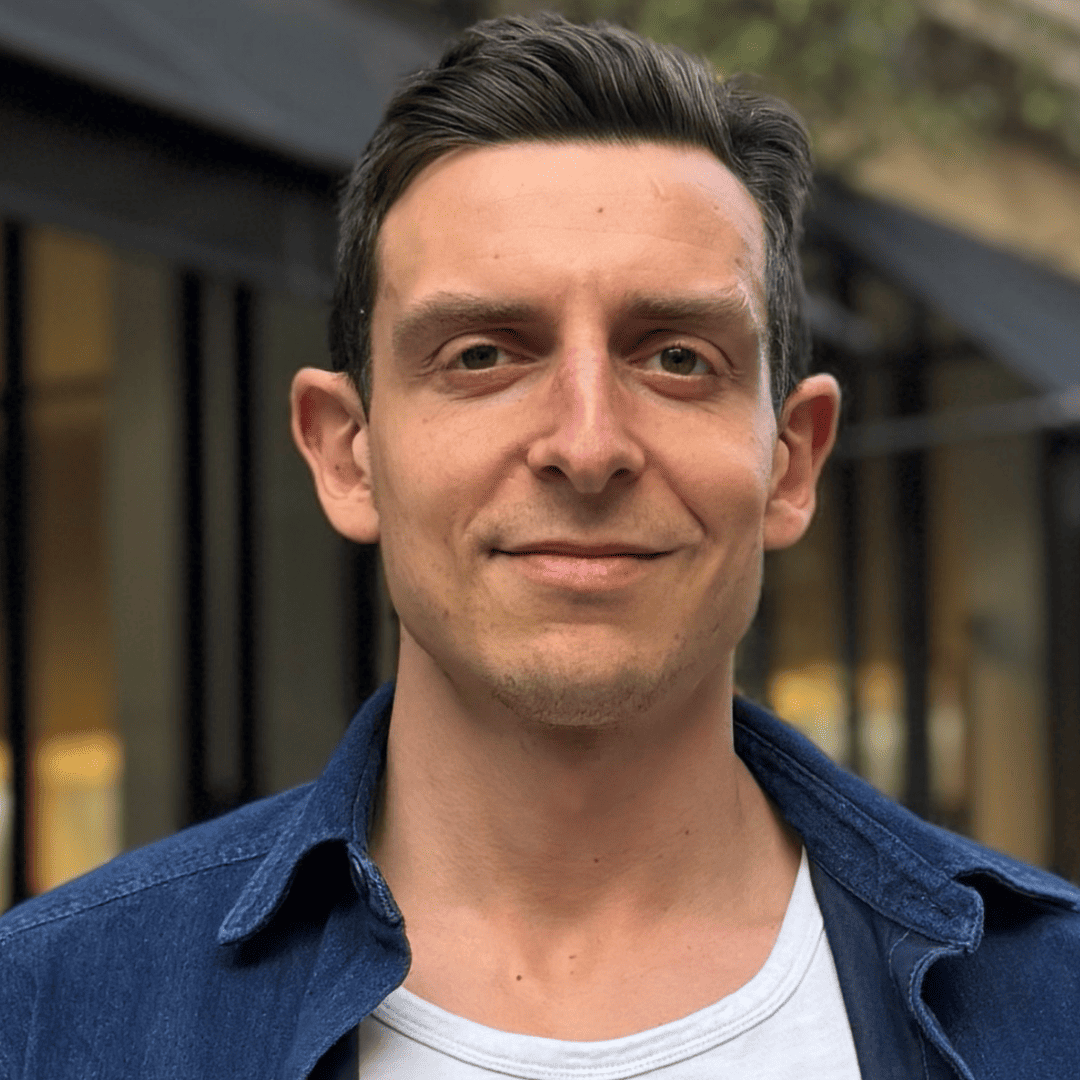 Adrien Viviani - Fondateur de Pano et Expert en Solutions Digitales Immobilières